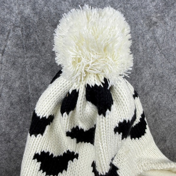 Disneyland Paris Mickey Knit Earflap Beanie Hat White Black Pom Adult Tassels main image 5